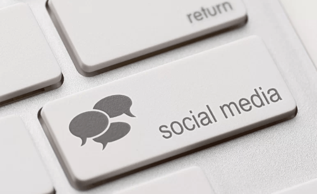 trabalho-online-de-social-media